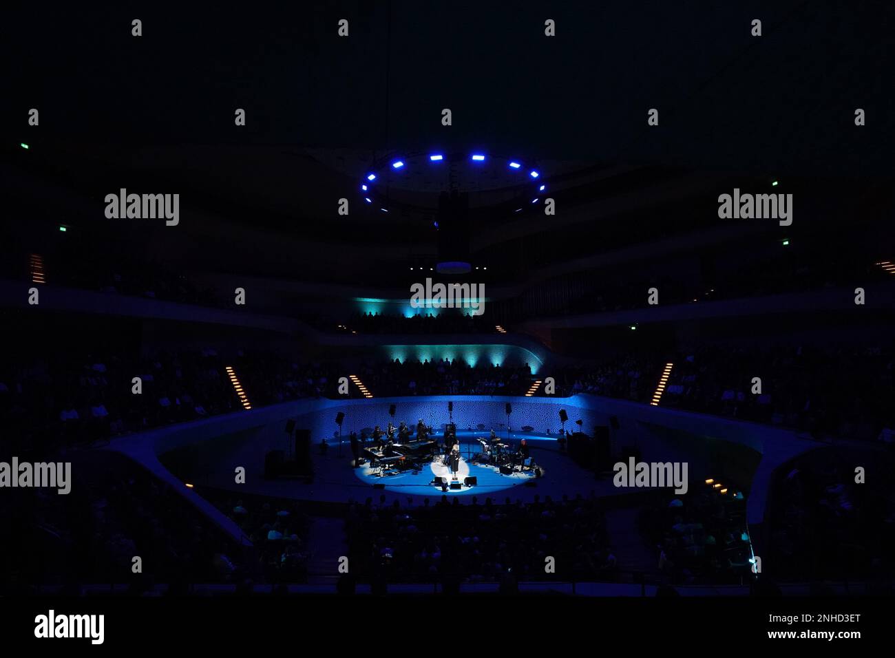 Thomas Rutter Germany The Elbphilharmonie Sings _ SINGING! 2025: Rutter in Context – UOTDCZ