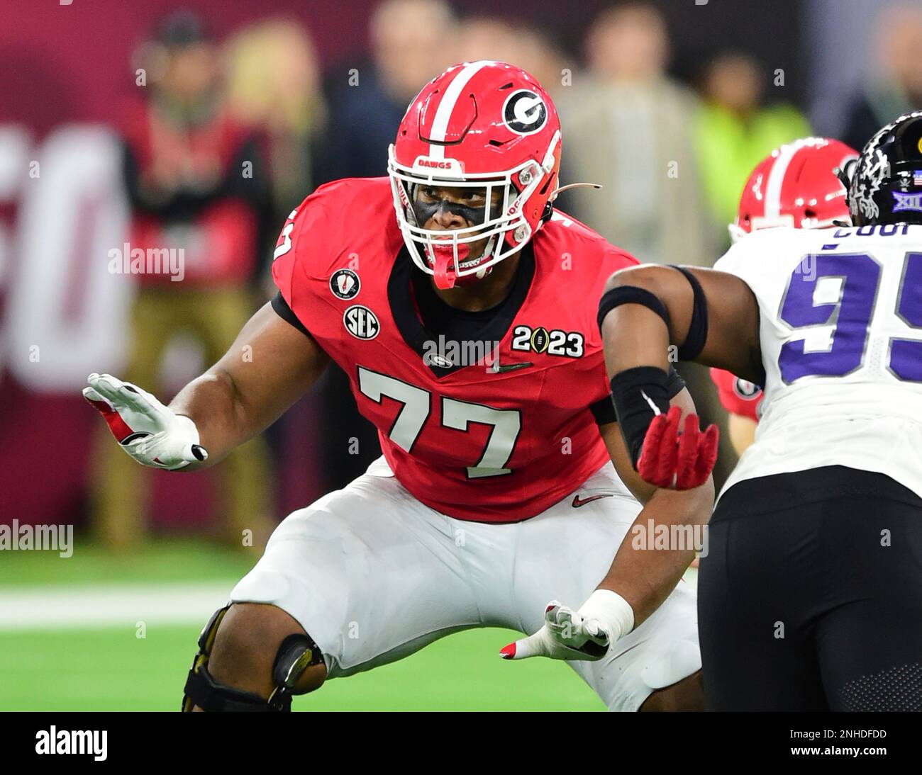 January 9, 2023 Inglewood, CA..Georgia Bulldogs offensive tackle (77 ...