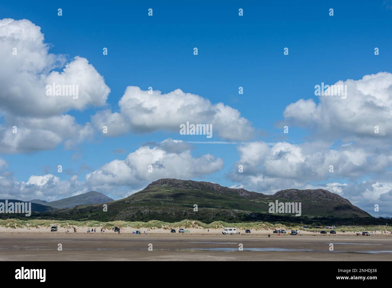 Black rock sands wales hi-res stock photography and images - Alamy