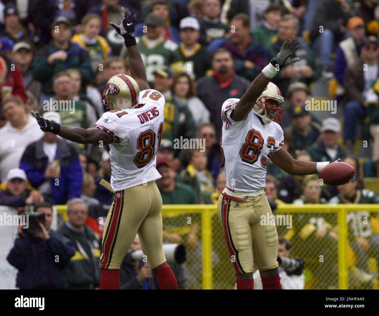 49ERSSTOKES2-C-15OCT00-SP-MAC 81- Terrel Owens and 83- J.J. stokes  celebrate the touchdown catch by Stokes in the 3rd quarter. San Francisco  49ers v. Green Bay Packers. by Michael Macor/The Chronicle (MICHAEL MACOR/San  Francisco
