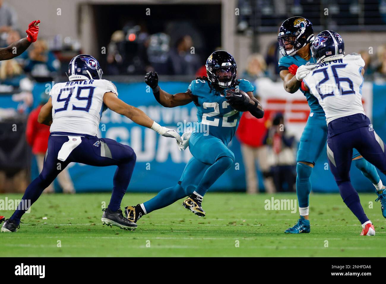 January 7, 2023: Tennessee Titans running back Derrick Henry (22) during a  game against the Jacksonville Jaguars in Jacksonville, FL. Romeo T  Guzman/CSM/Sipa USA.(Credit Image: © Romeo Guzman/Cal Sport Media/Sipa USA  Stock