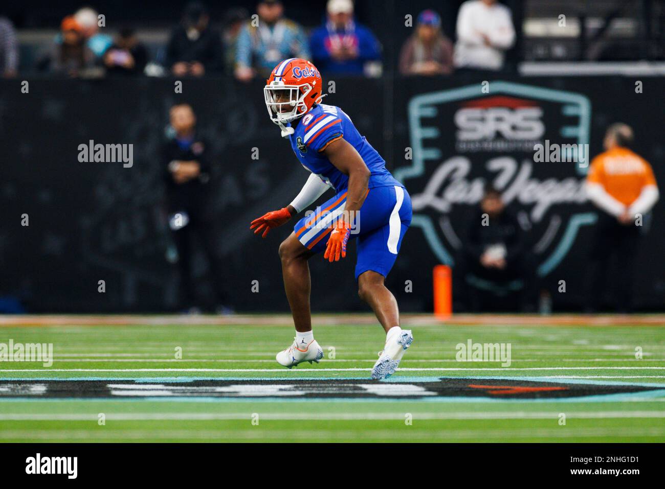 LAS VEGAS, NV - DECEMBER 17: Florida Gators cornerback Jason Marshall Jr.  (3) defends in coverage on defense during the SRS Distribution Las Vegas  Bowl between the Florida Gators and the Oregon