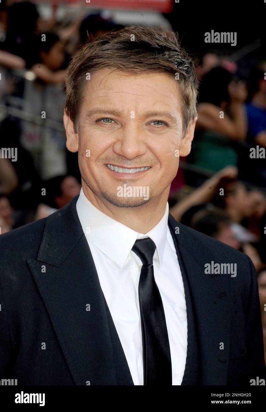 JANUARY 1st 2023 Actor Jeremy Renner hospitalized in "critical but