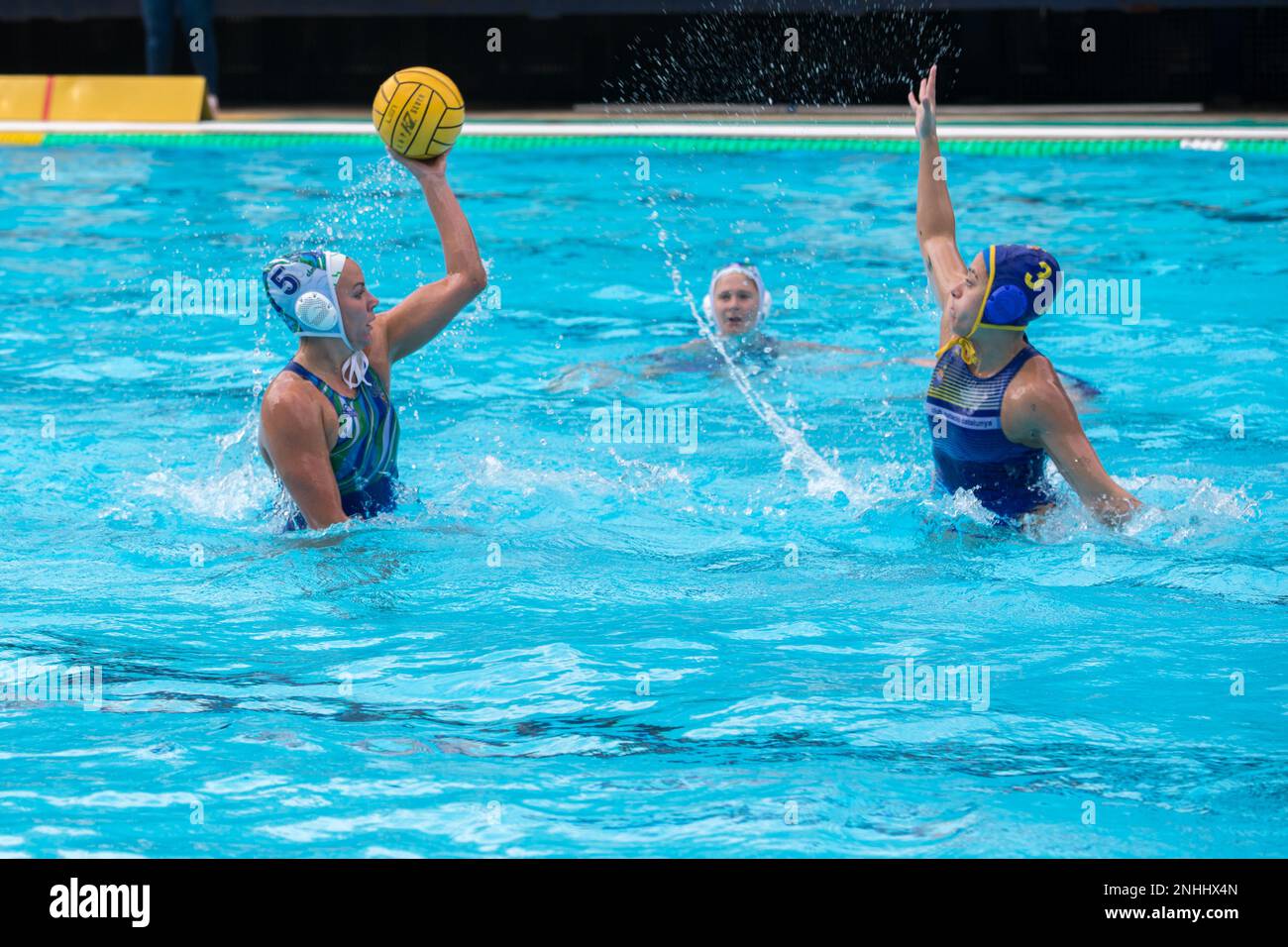women's water polo attack (mediterrani vs Stock Photo Alamy
