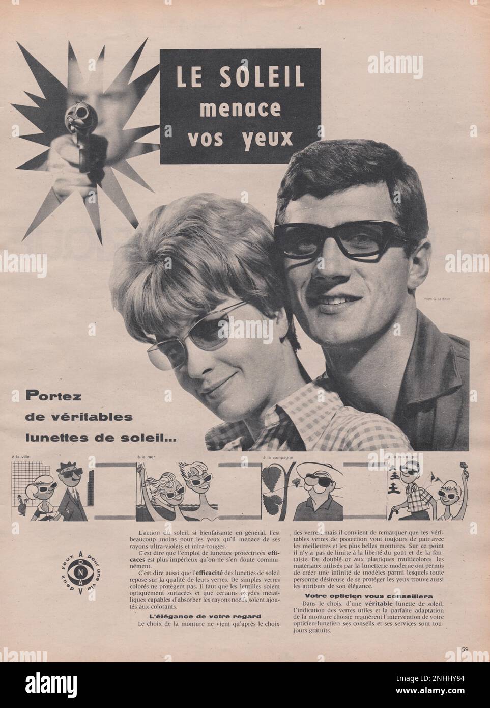 LE Soleil menance vos yeux Sunglasses vintage magazine advertisement 1960s Stock Photo
