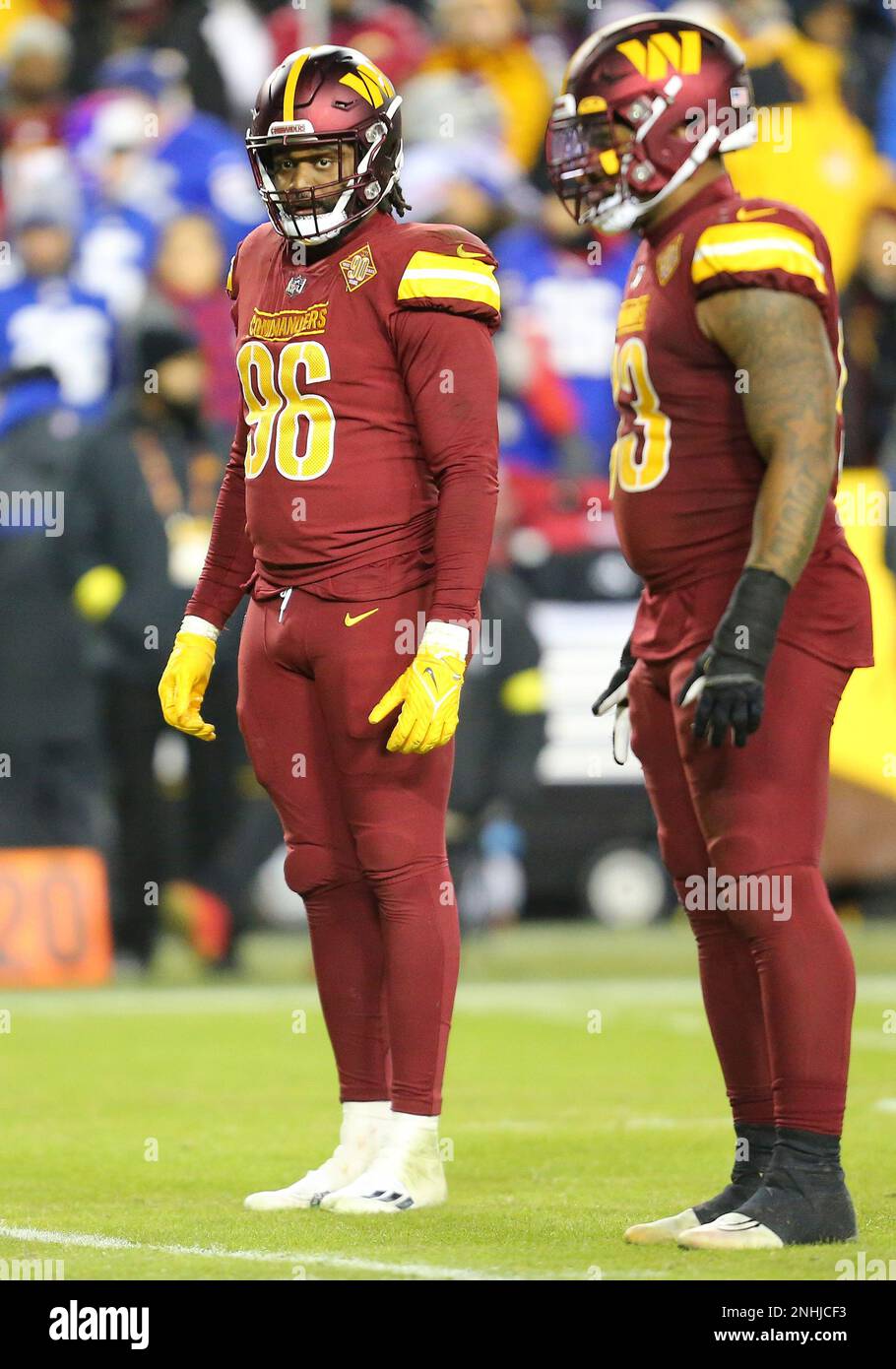 Landover, MD, USA. 18th Dec, 2022. Washington Commanders defensive end  Montez Sweat (90) prior to the NFL game between the New York Giants and the  Washington Commanders in Landover, MD. Reggie Hildred/CSM/Alamy