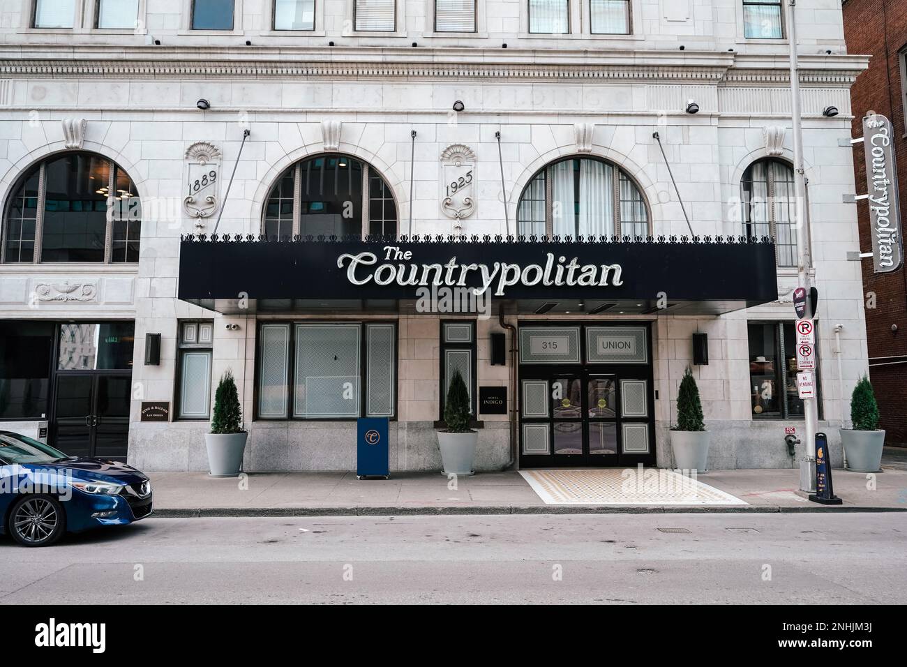 The Countrypolitan hotel and bar in downtown Nashville, TN Stock Photo Alamy