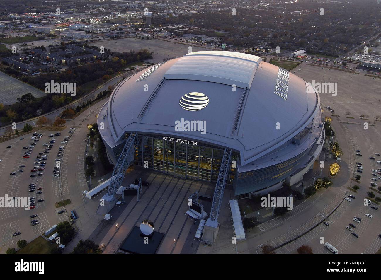 A general overall aerial view of AT&T Stadium, Tuesday, Dec. 20, 2022 ...