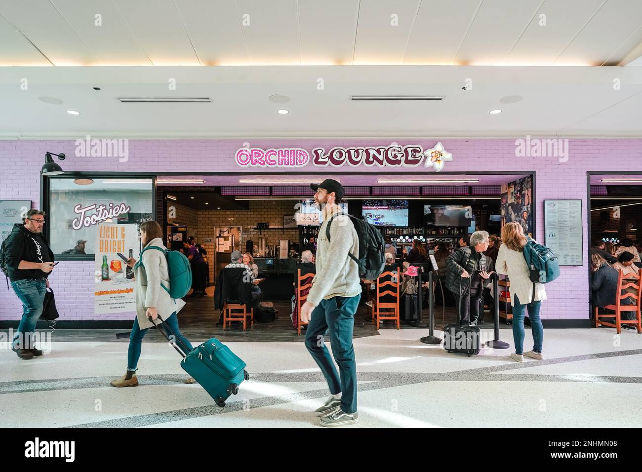 tootsies orchid lounge at nashville airport, a famous honky donky bar in nashville tennessee