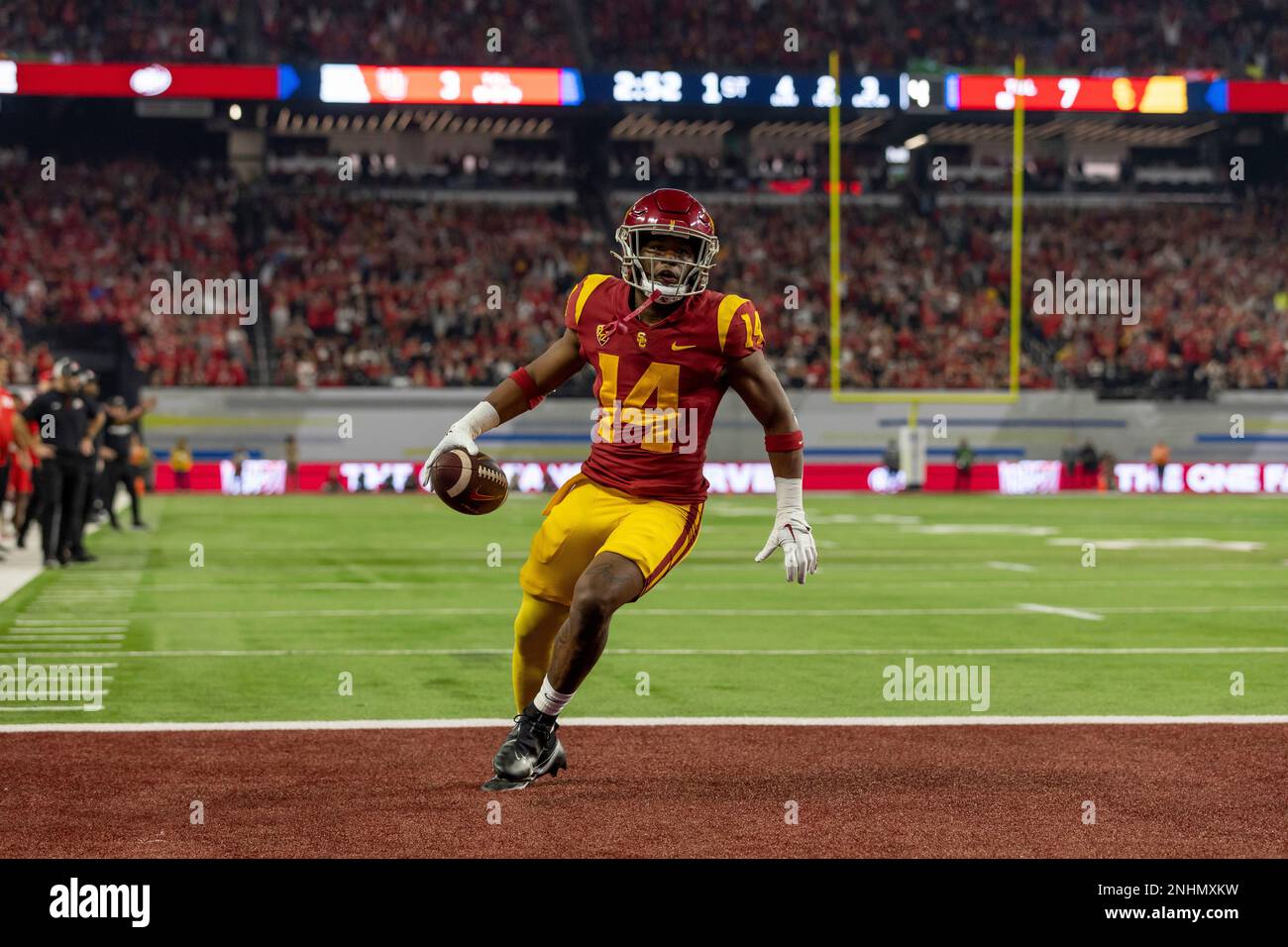 USC running back Raleek Brown (14) scores a touchdown against Utah in the Pac 12 Championship