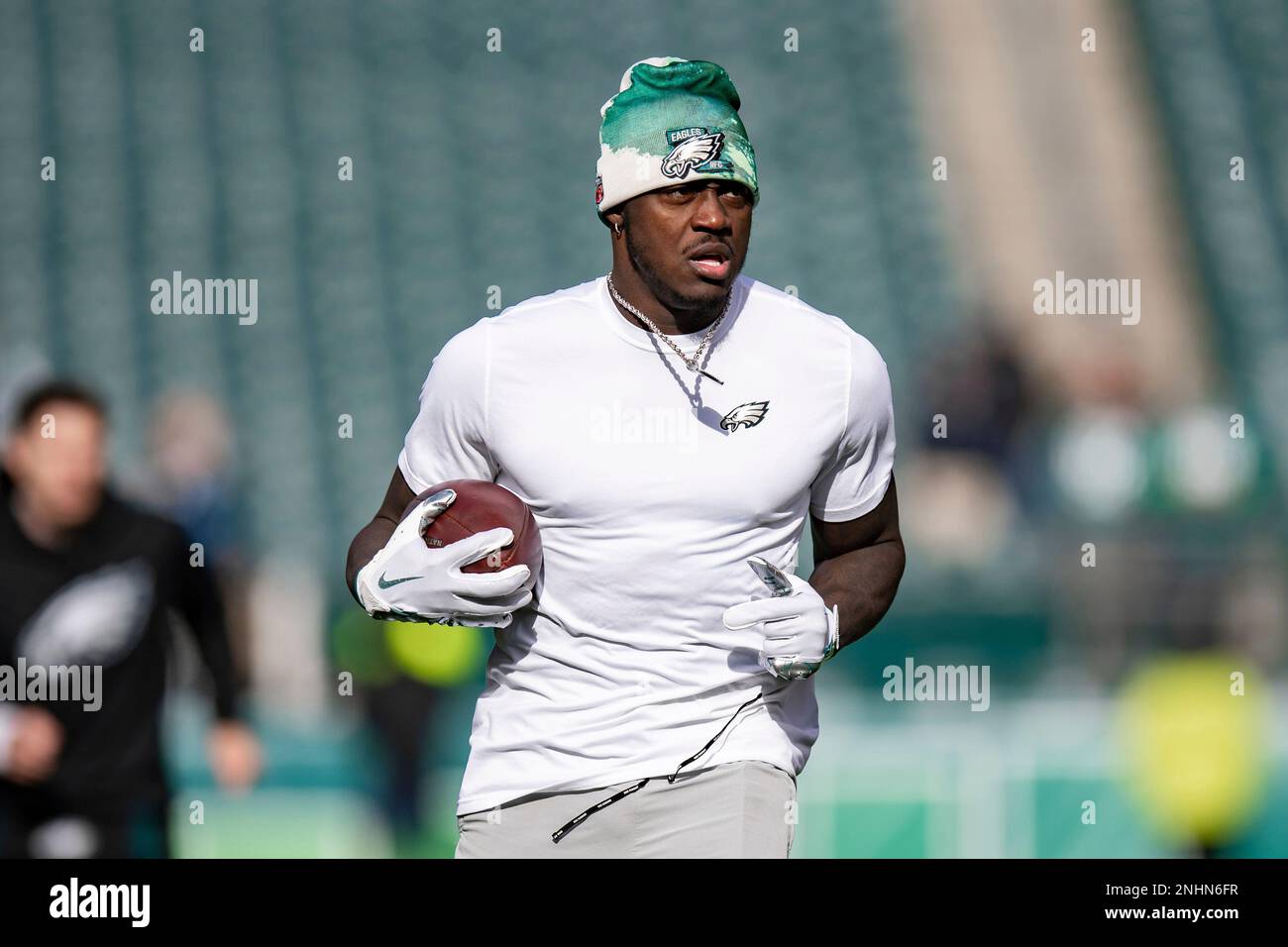 PHILADELPHIA, PA - DECEMBER 04: Philadelphia Eagles wide receiver A.J.  Brown (11) warms up prior to the National Football League game between the  Tennessee Titans and Philadelphia Eagles on December 4, 2022