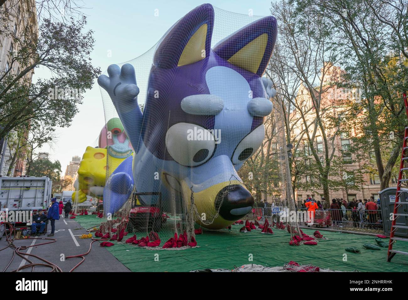 Photo by: John Nacion/STAR MAX/IPx 2022 11/23/22 Bluey Rules balloon is ...