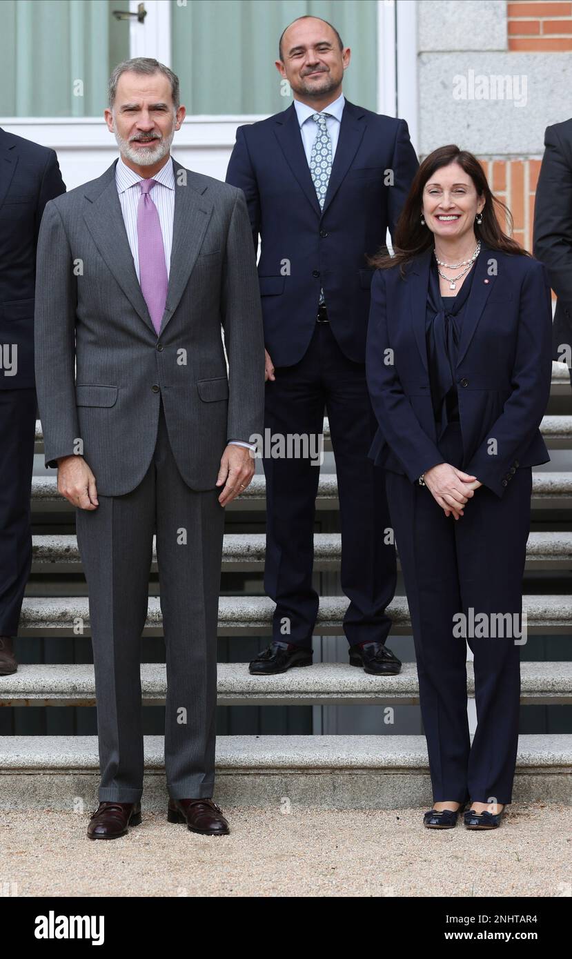 King Felipe VI (l) and Microsoft President for Western Europe Cindy