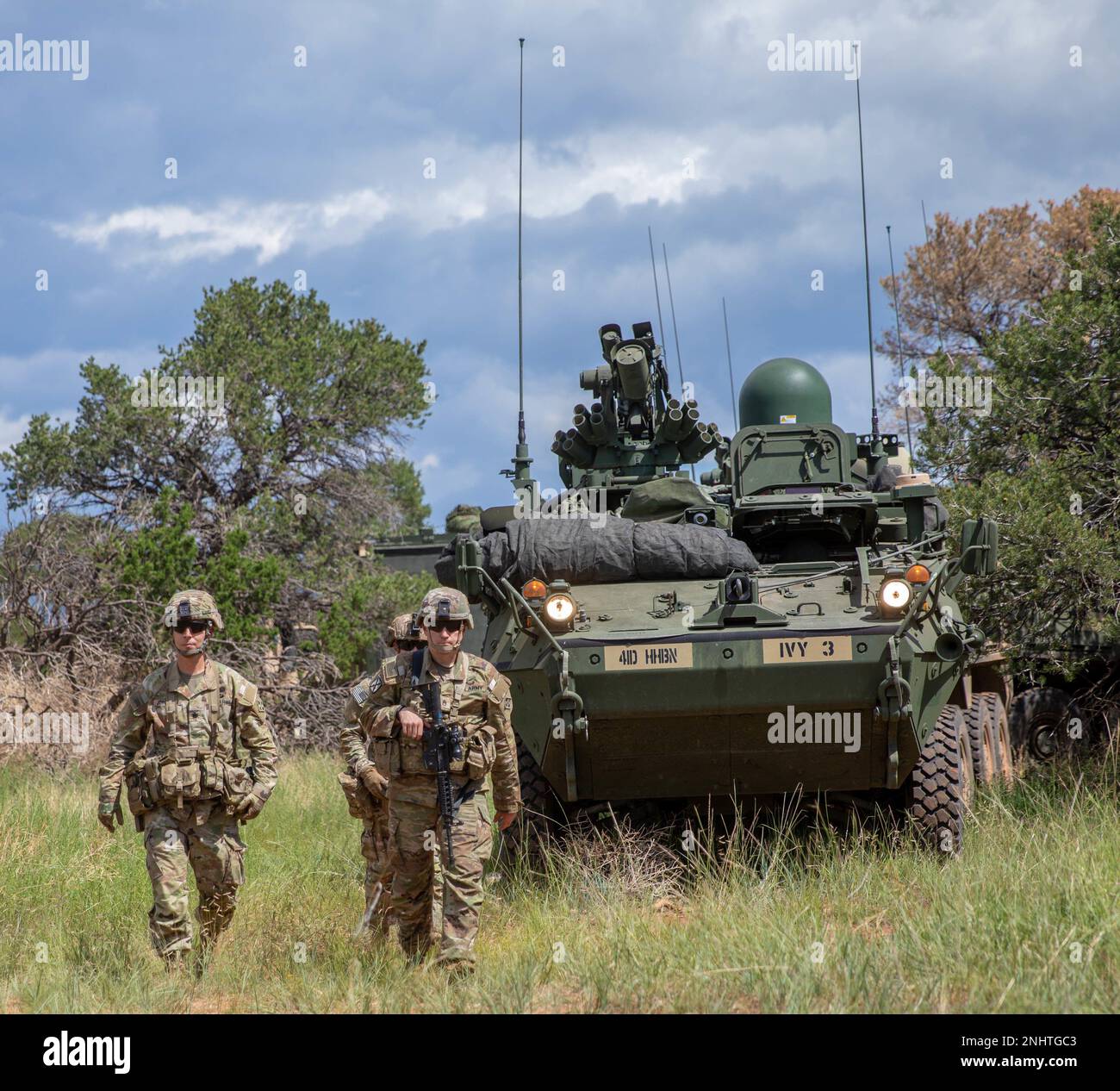 Ivy Soldiers conduct dismounted movement during Command Post Exercise