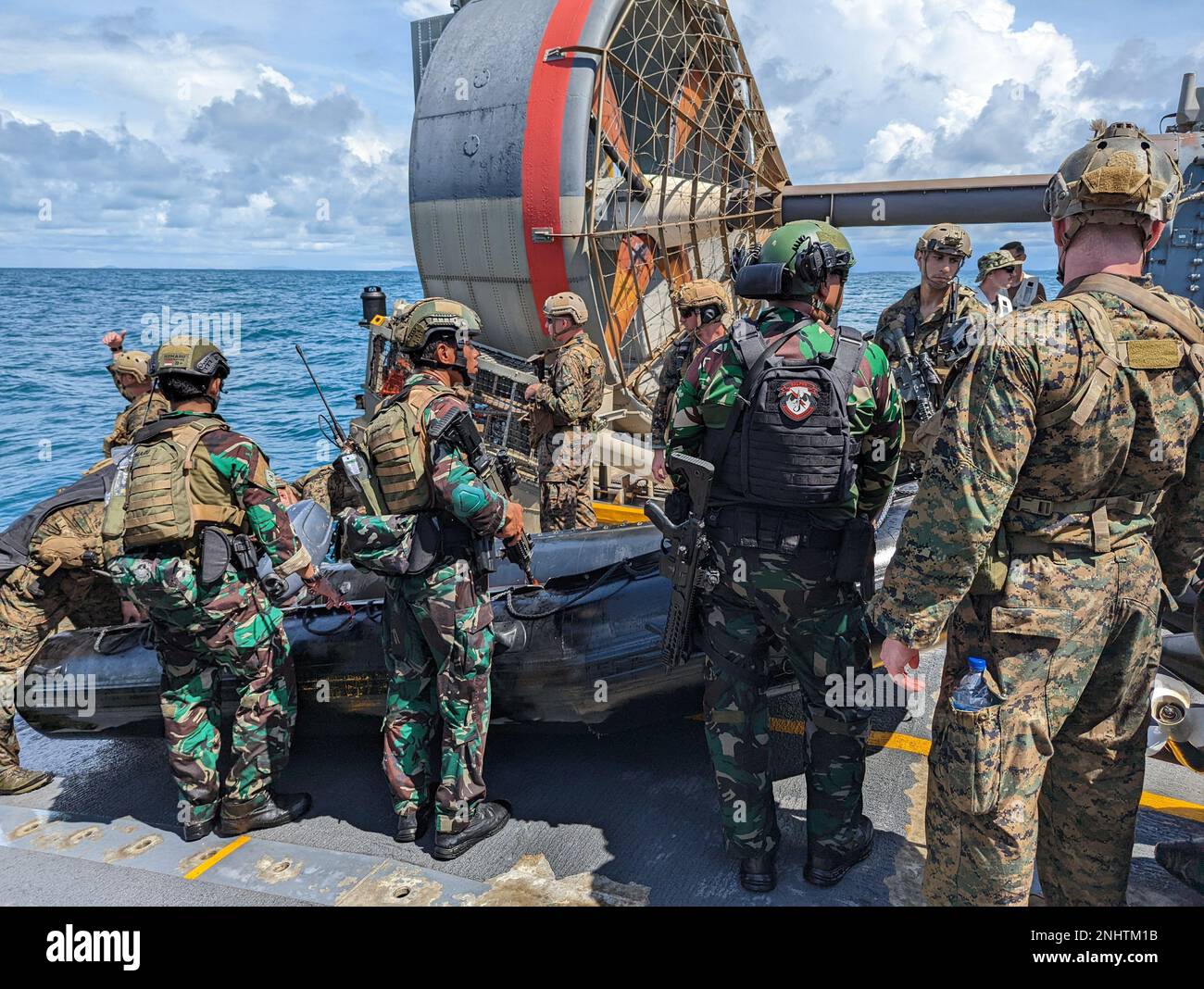 U.S. Marines and Sailors with the 31st Marine Expeditionary Unit ...