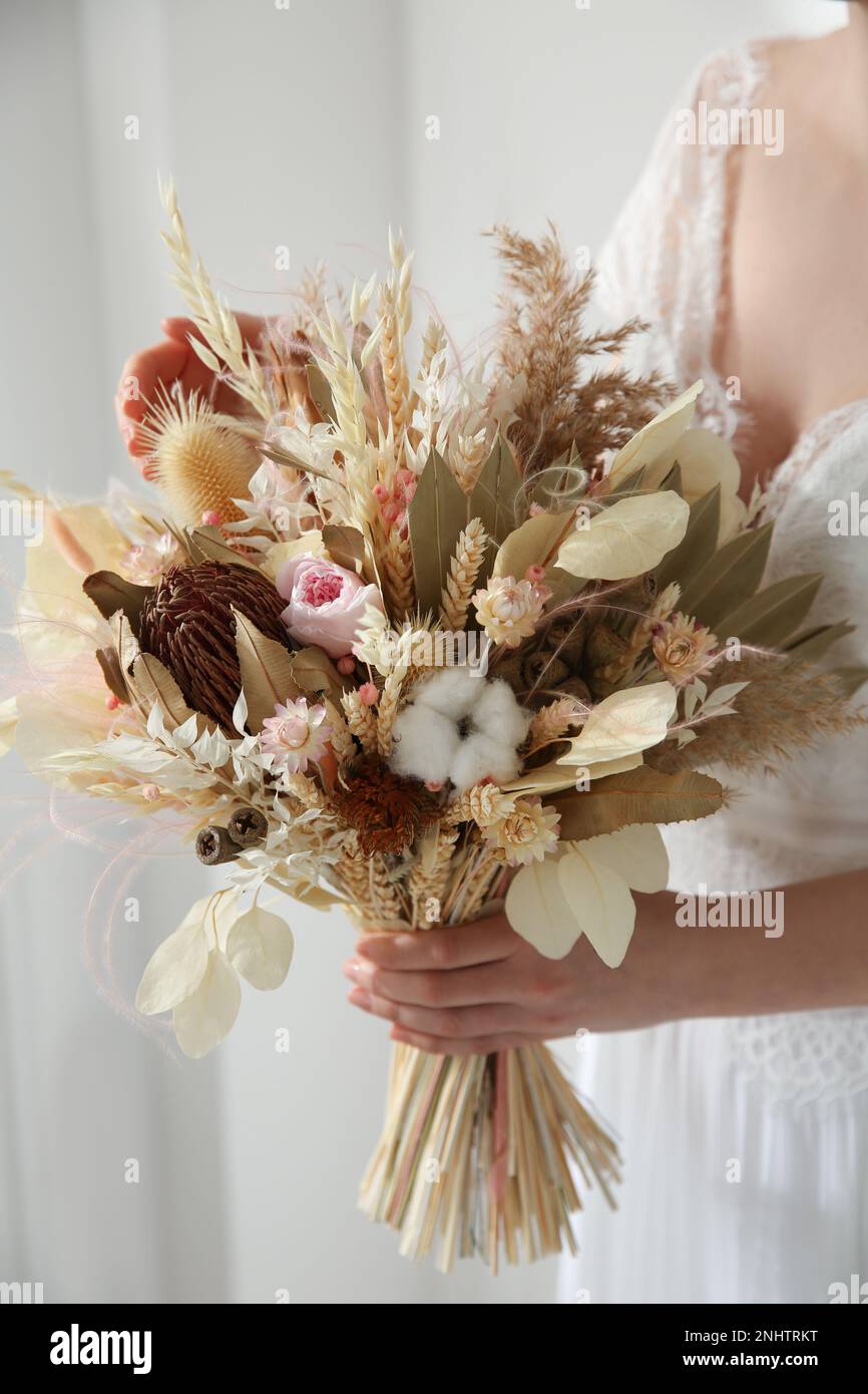 Dried bride bouquet hi-res stock photography and images - Alamy
