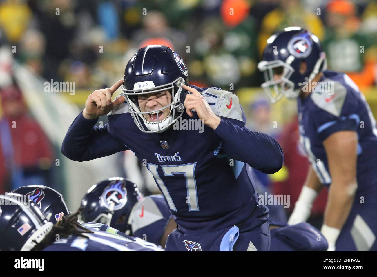 GREEN BAY, WI - NOVEMBER 17: Tennessee Titans quarterback Ryan Tannehill (17)  audibles during a game between the Green Bay Packers and the Tennessee  Titans at Lambeau Field on November 17, 2022