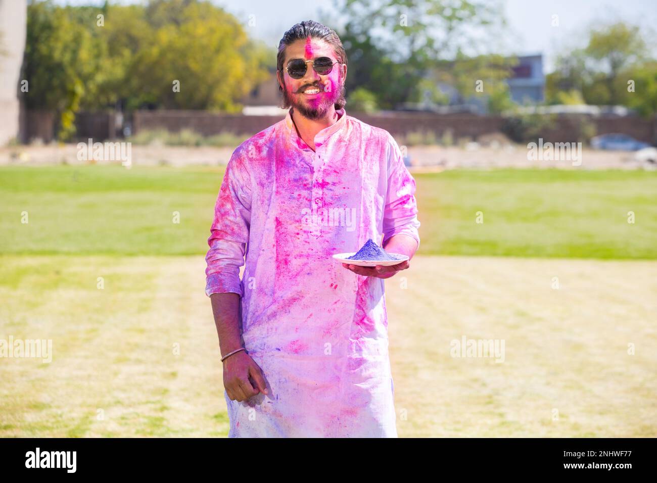 White kurta pajama for holi sale