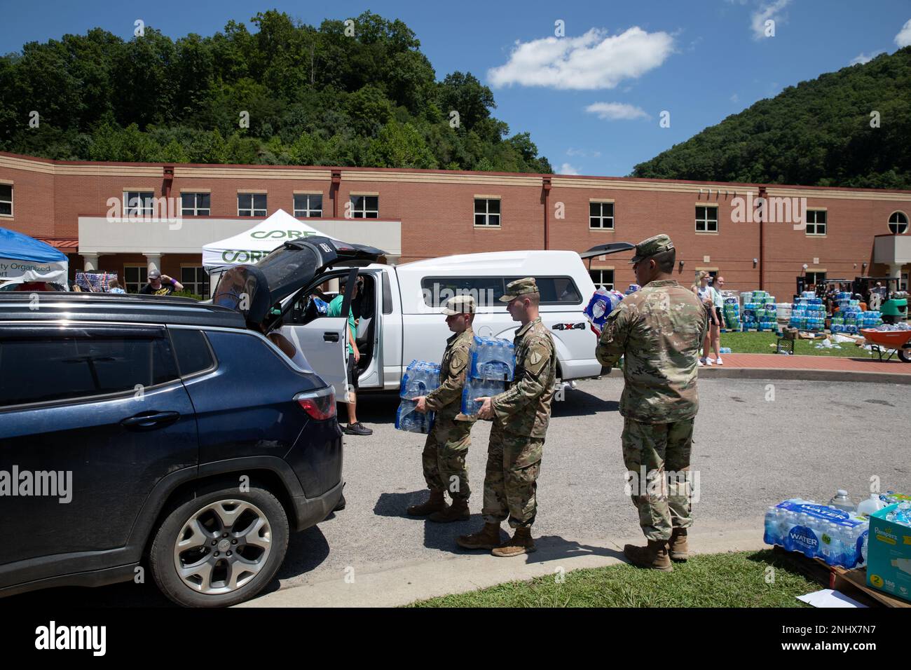 Kentucky Army National Guard Sgt. Austin Morrison, Spc. Donnie Brinson