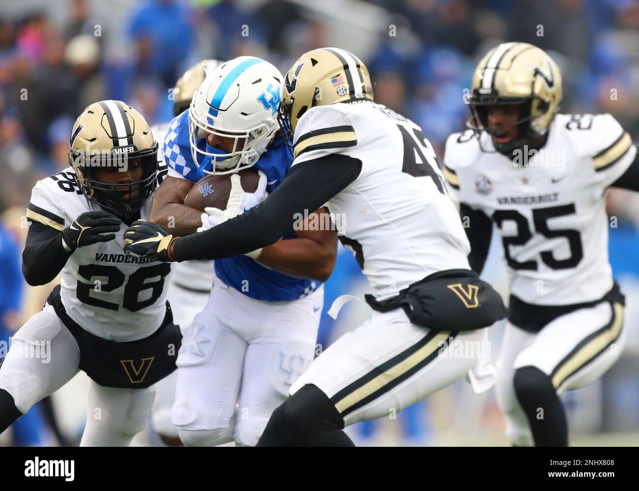 LEXINGTON, KY NOVEMBER 12 Vanderbilt Commodores cornerback BJ