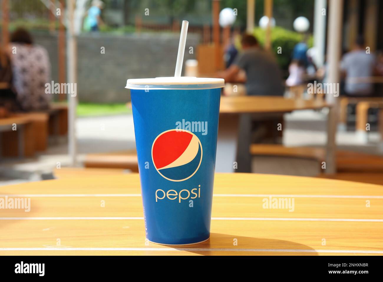 Cup pepsi cola straw hi-res stock photography and images - Alamy