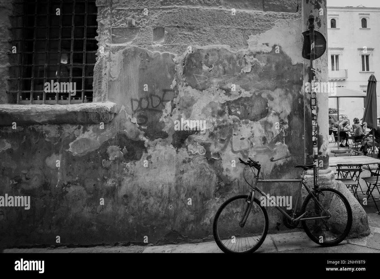 Bicicletta nel centro storico di Lecce. Stock Photo