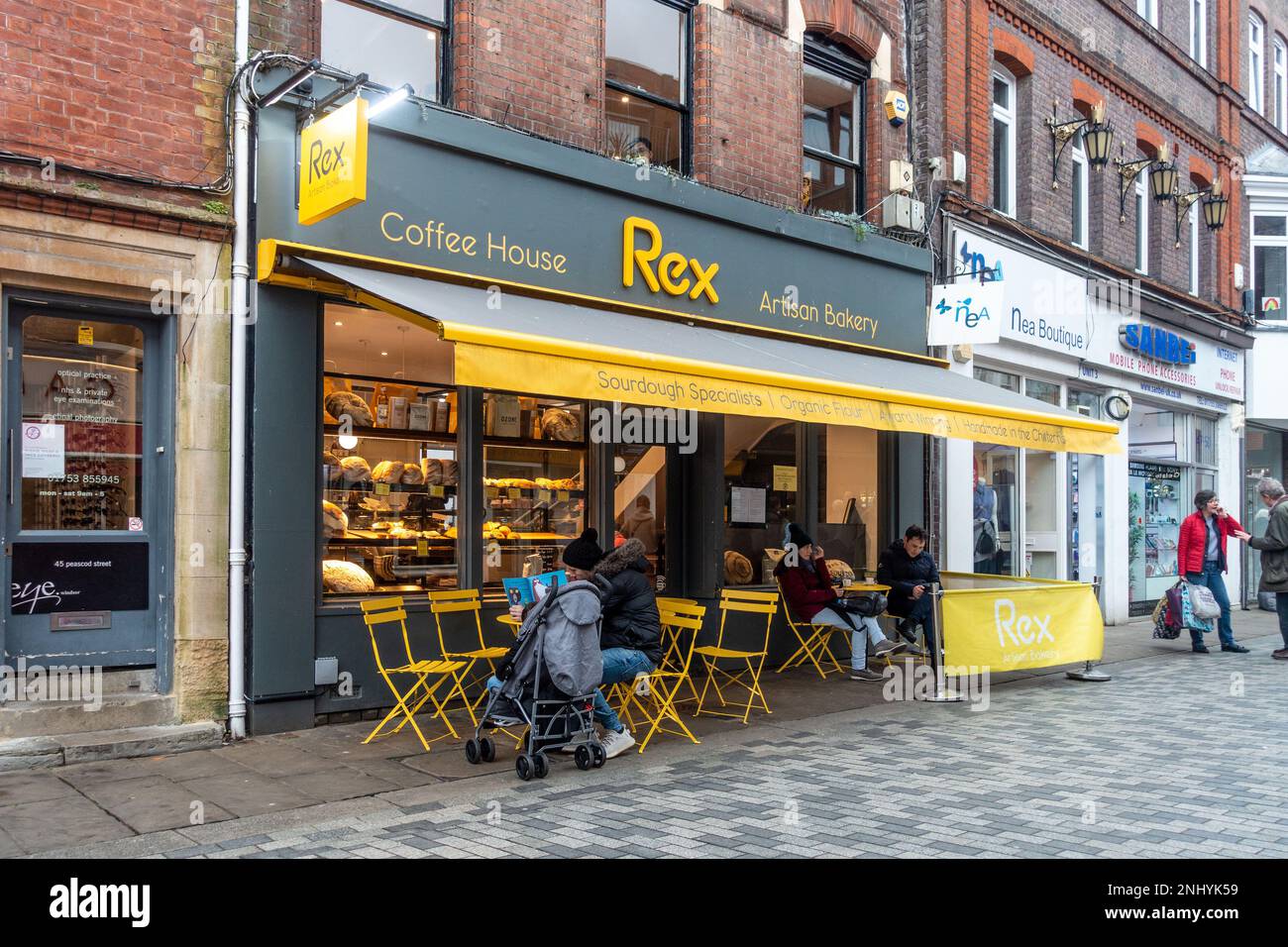 An artisan bakery and coffee shop on Peascod Street in Windsor, UK Stock Photo