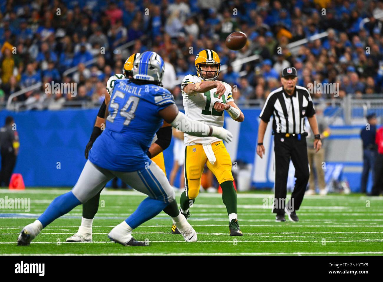 Green Bay Packers center Josh Myers (71) plays against the Detroit Lions  during an NFL football game in Detroit, Sunday, Nov. 6, 2022. (AP  Photo/Paul Sancya Stock Photo - Alamy