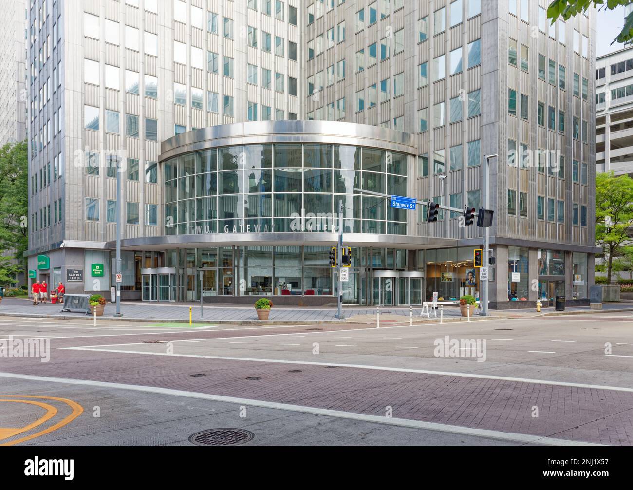Pittsburgh Downtown Two Gateway Center, a stainless steel and glass