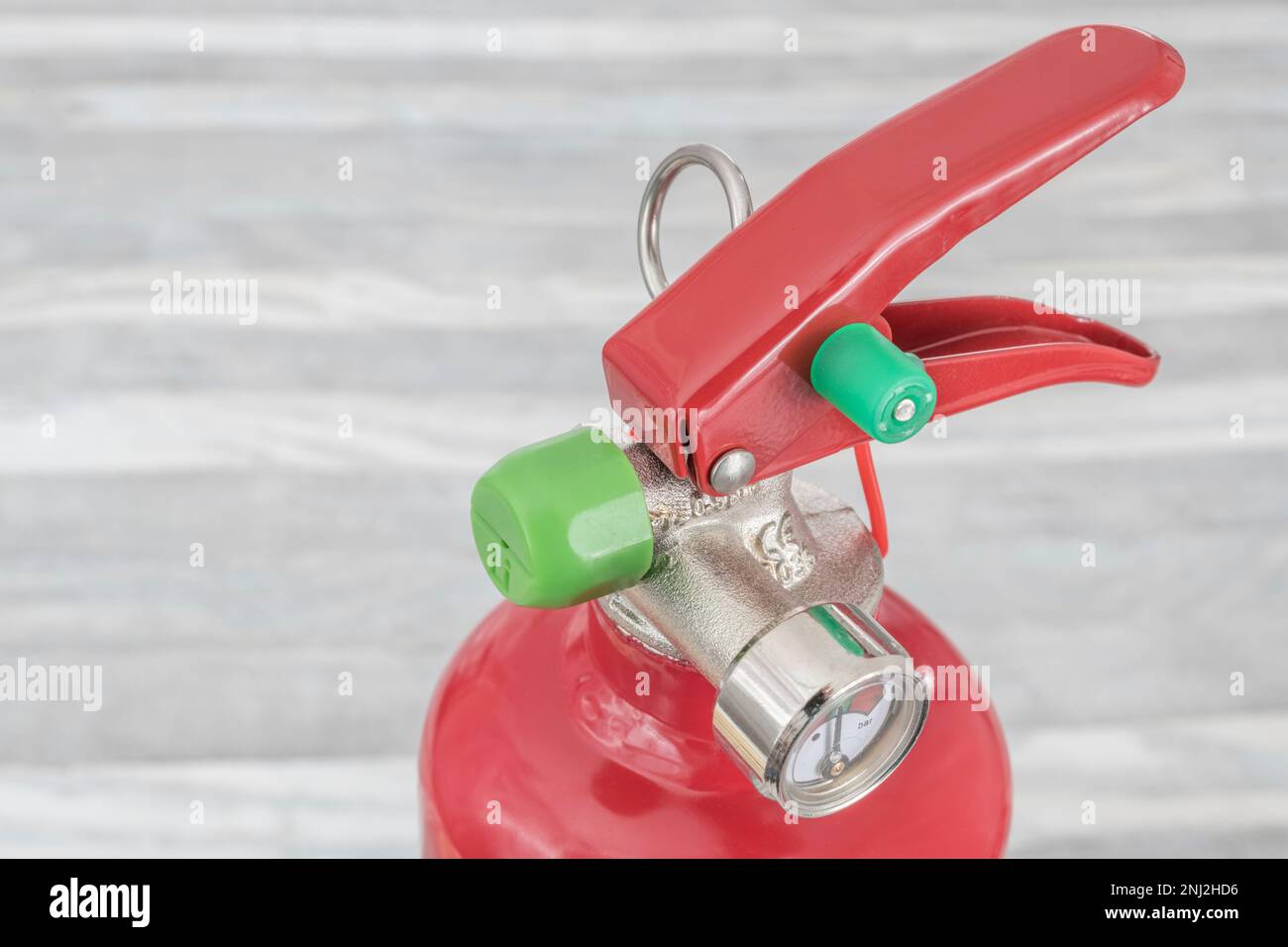 Shot of 1L LithEX AVD (Aqueous Vermiculite Dispersion) fire