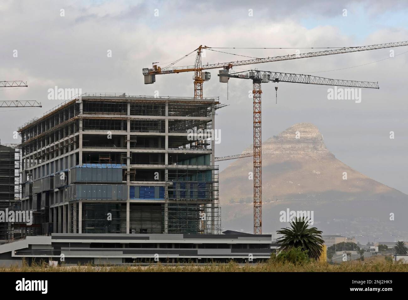 The construction of Amazon headquarters on the River Club site in Cape