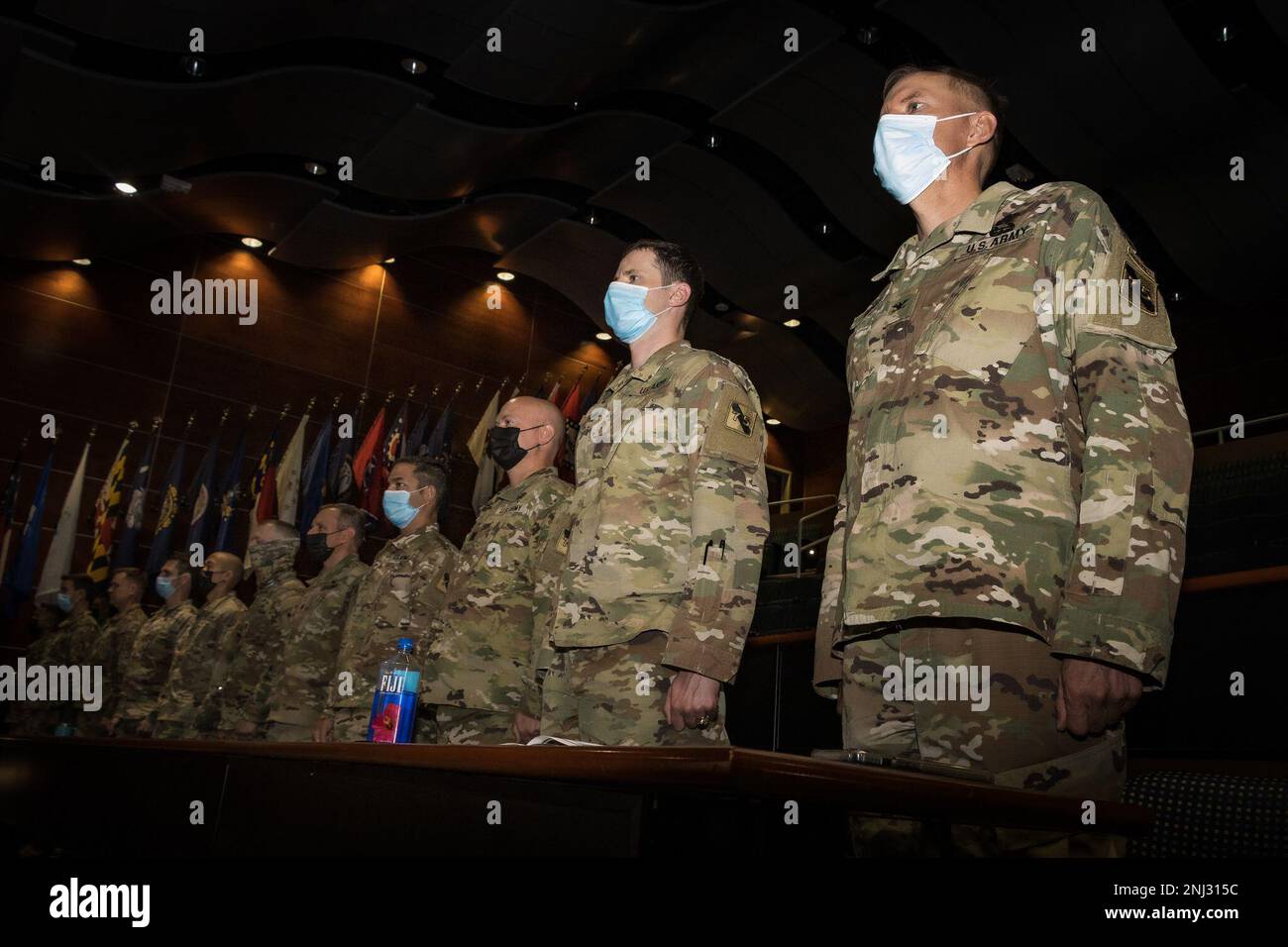 Soldiers from Mountain View Group, 75th Innovation Command, sing the Army Song during a change-of-command ceremony conducted Aug. 4, 2022, at the Armed Forces Reserve Center in Mountain View, California. Mountain View Group's mission focuses on innovation and technology scouting activities that support the Army modernization priorities and initiatives. Although the group comprises less than 30 Soldiers spread across five city teams from Denver to Silicon Valley, it has led more than 350 tech scouting discovery related events during fiscal year 2021. Stock Photo