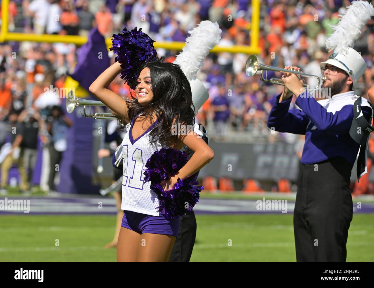 october-15-2022-tcu-horned-frogs-showgirls-before-the-ncaa-football