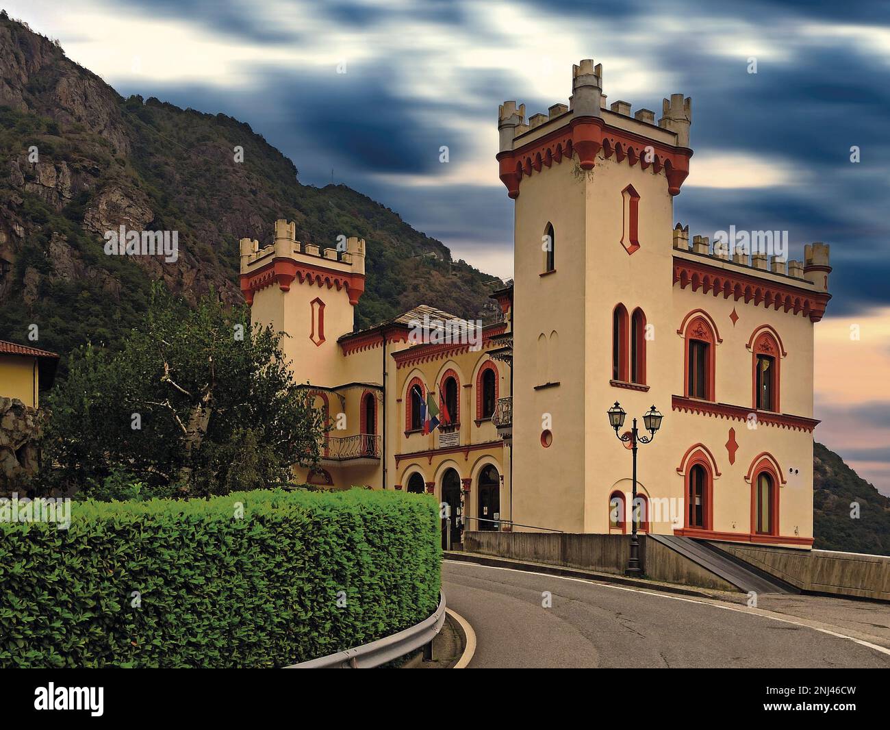 Italy Valle D'Aosta Pont Saint Martin Beraing castle Stock Photo
