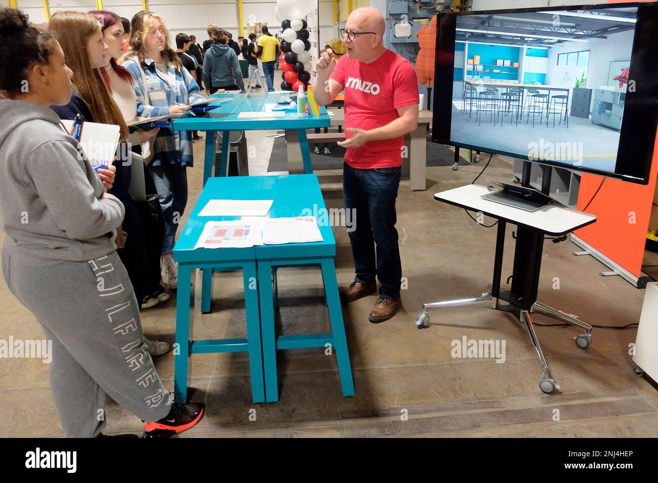 Hazleton Area School District students Sujeiidy Ortiz, Elia Tito