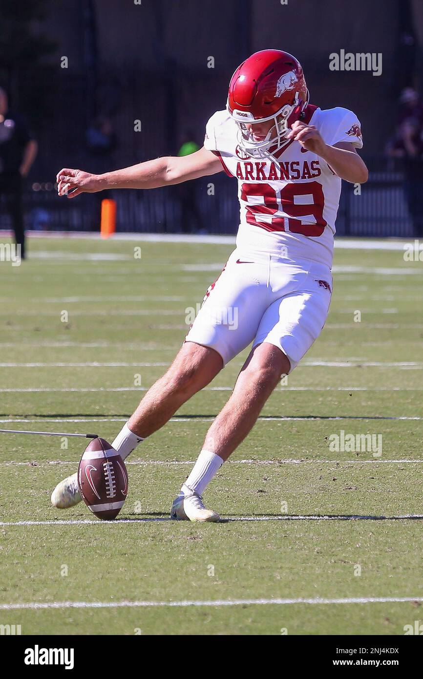 STARKVILLE, MS - OCTOBER 08: Arkansas Razorbacks place kicker Cam ...