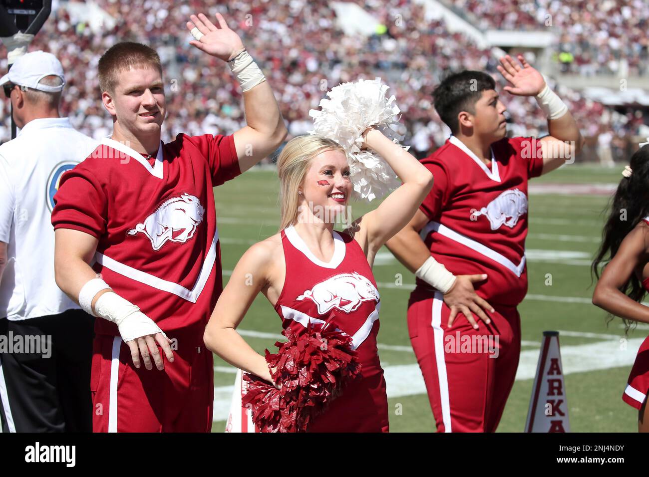 STARKVILLE, MS OCTOBER 08 Arkansas Razorbacks cheerleaders during