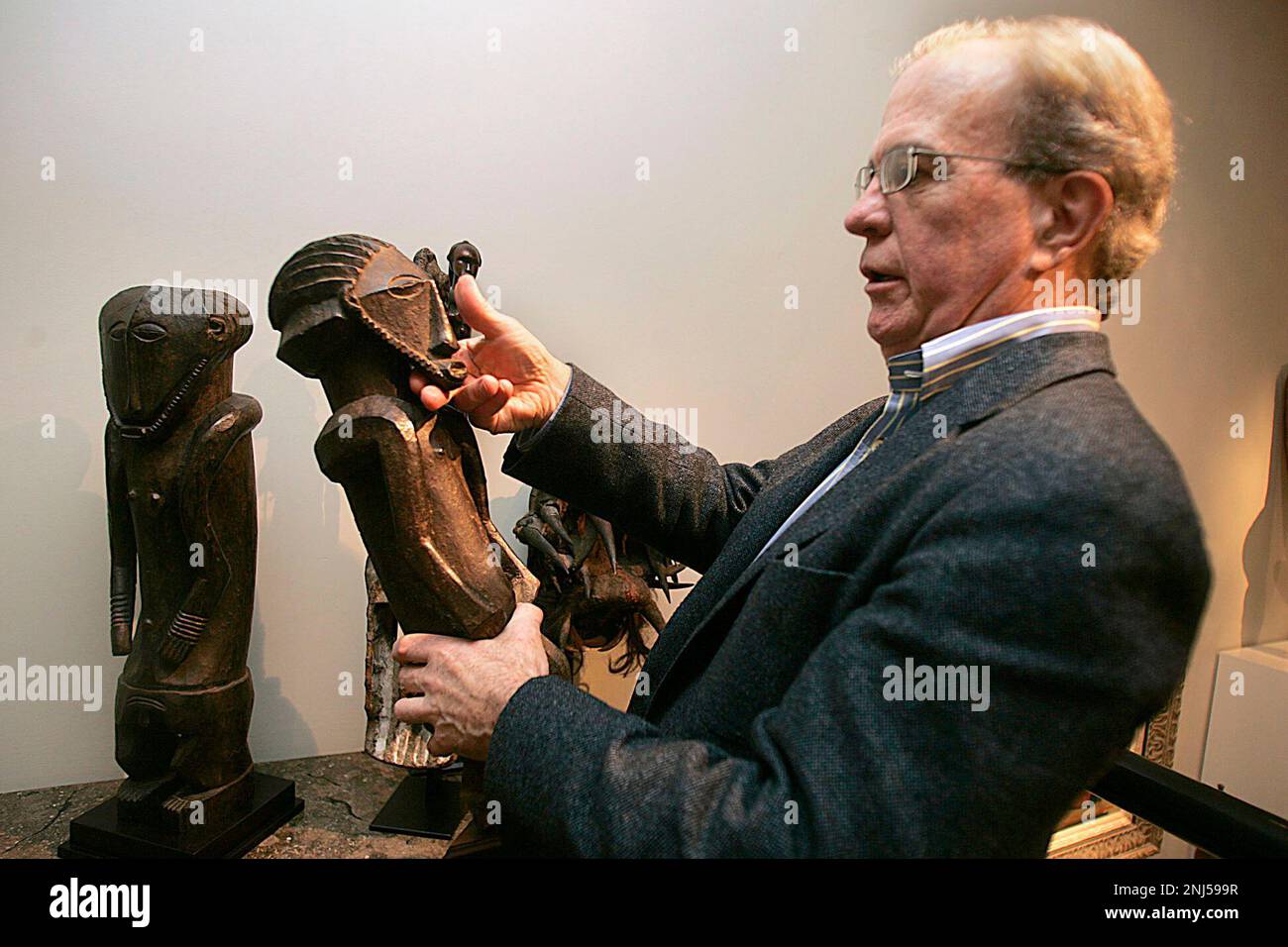 TRIBAL07 070 LH.jpg Bob Wall with his partner shows his collection of ...