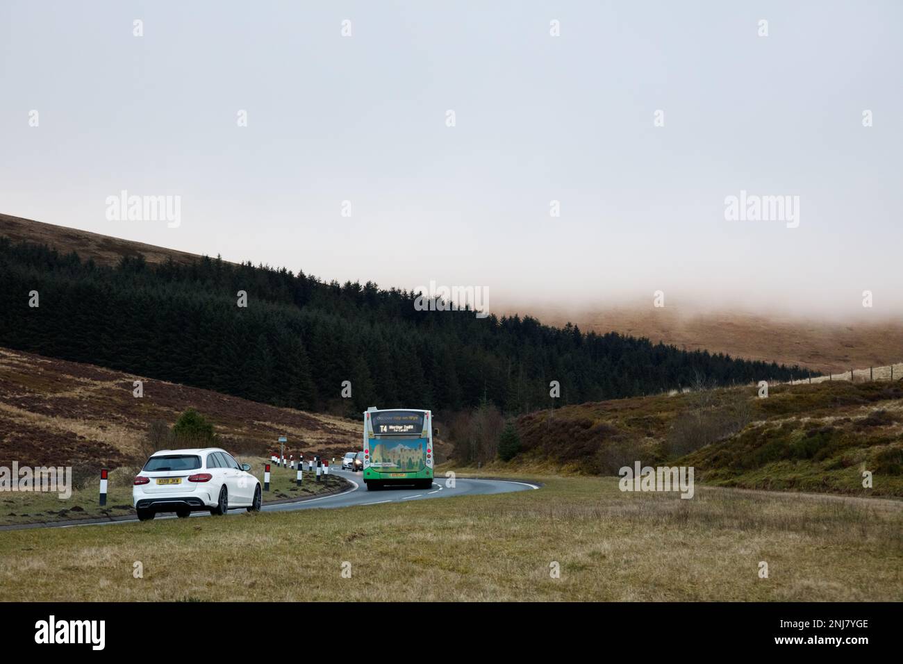 Storey Arms, Brecon Beacons, South Wales, UK.  22 February 2022.  UK weather:  Mist covers the mountains of the Brecon Beacons this afternoon.  Credit: Andrew Bartlett/Alamy Live News. Stock Photo