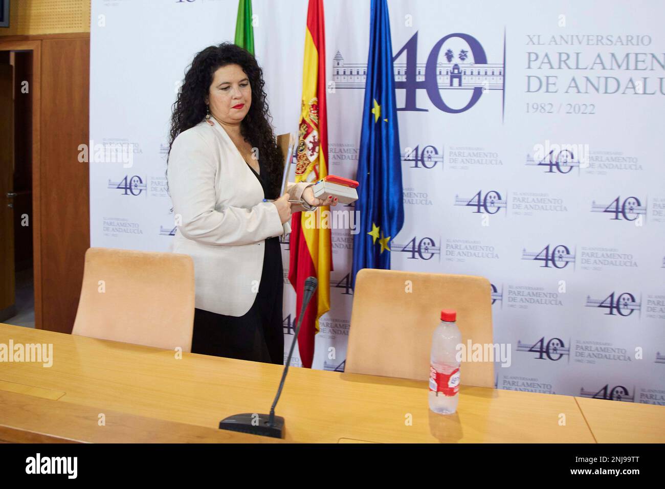 The president of the Mixed Group-AdelanteAndalucía, María Isabel Mora,  during the round of press conferences of spokespersons of the parliamentary  groups on the occasion of the meeting of the Bureau and the