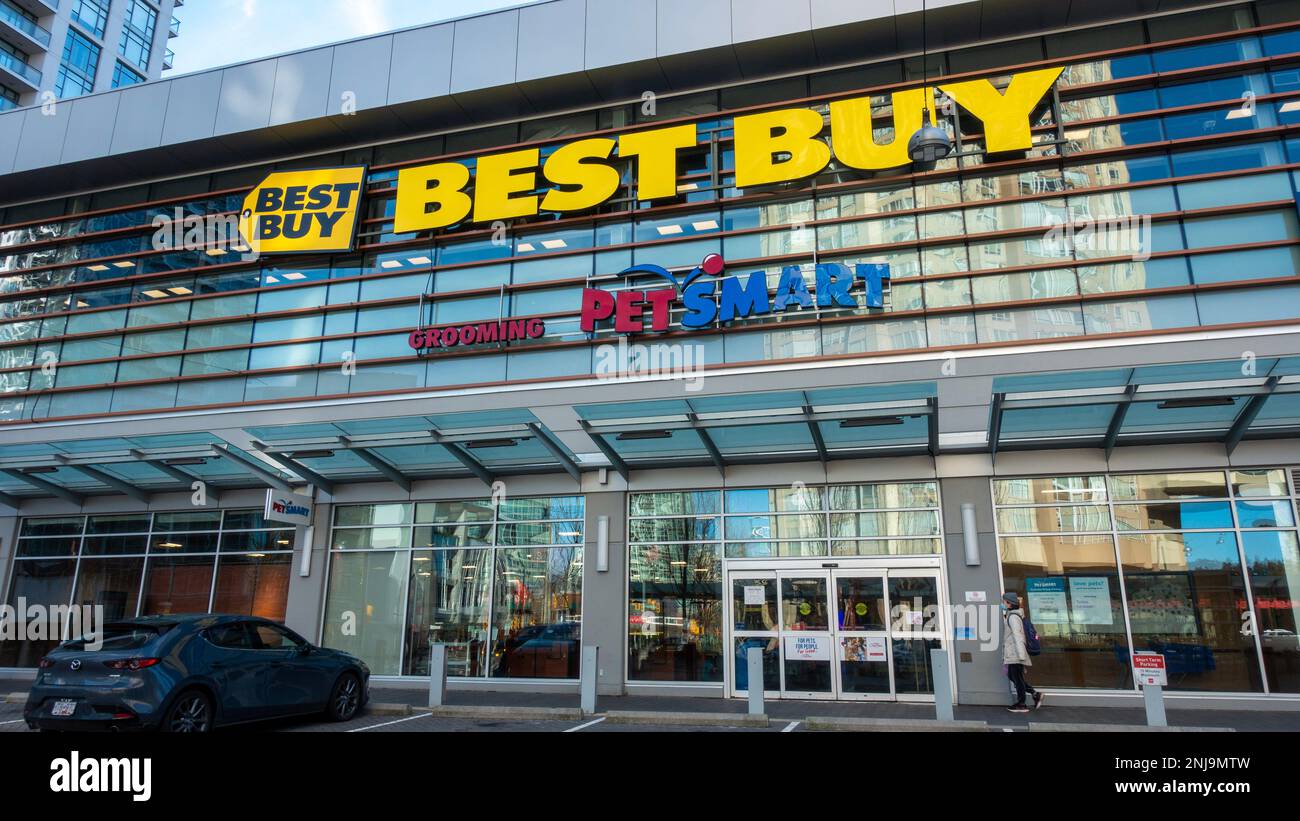 February 21 2023 Best Buy and Pet Smart Store in Burnaby, BC Canada