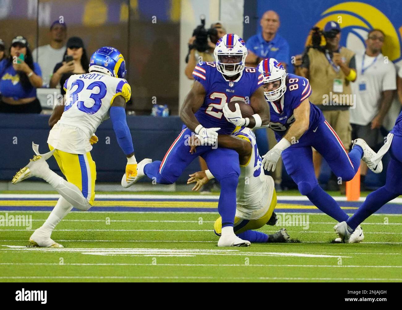 INGLEWOOD, CA - SEPTEMBER 8: Zack Moss #20 of the Bills during an