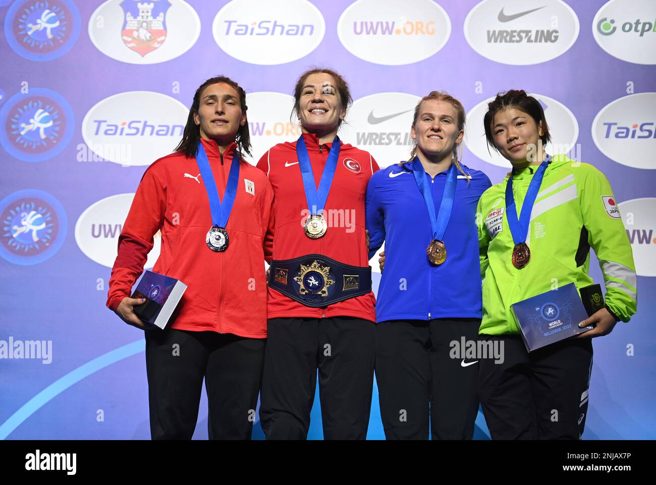 Samar Amer Ibrahim HAMZA of Egypt, silver, Yasemin ADAR of Turkey, gold