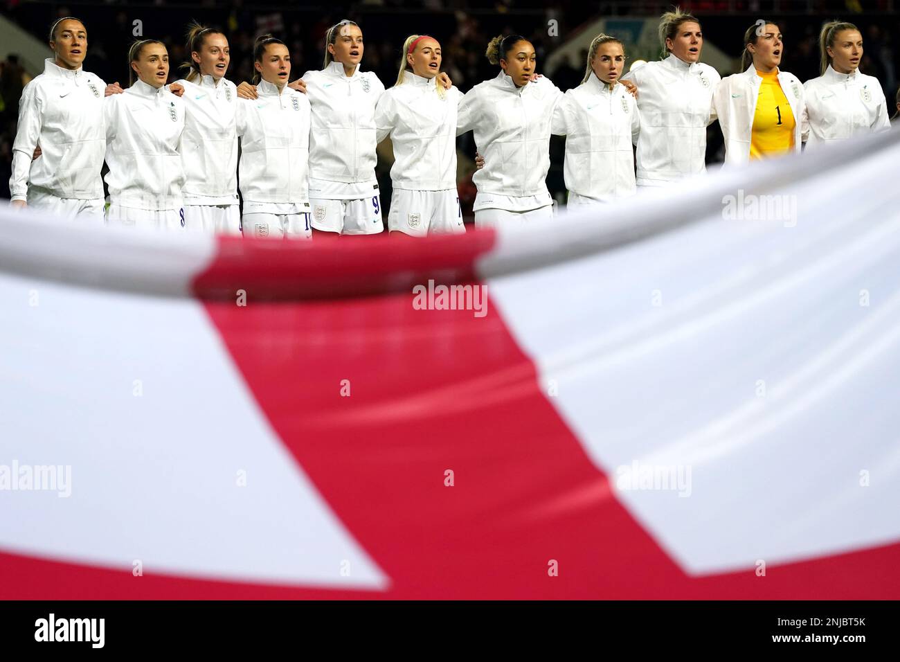 (left to right) England's Lucy Bronze, Georgia Stanway, Keira Walsh, Ella Toone, Alessia Russo, Lauren James, Alex Greenwood, Millie Bright, goalkeeper Mary Earps and Leah Williamson sign the national anthem before the Arnold Clark Cup match at Ashton Gate, Bristol. Picture date: Wednesday February 22, 2023. Stock Photo