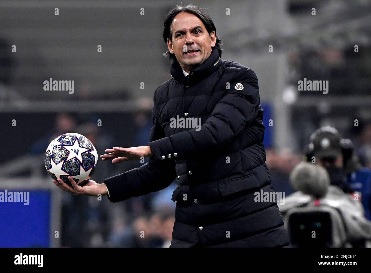 Milano, Italy. 22nd Feb, 2023. Simone Inzaghi head coach of FC  Internazionale during the Champions League football match between FC  Internazionale and FC Porto at San Siro stadium in Milano (Italy), February