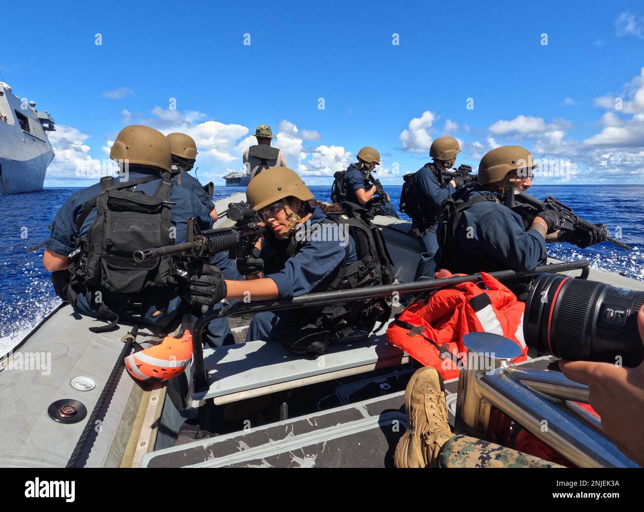 Lpd Rhib U s route 18 hi-res stock photography and images - Alamy