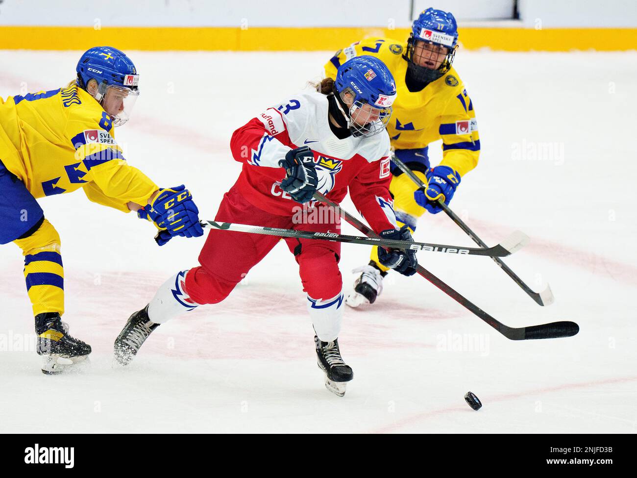 Adela Sapovalivova of Czechia against right Sofie Lundin of Sweden during the IIHF World Championship Womans ice hockey match between Sweden and Czech Republic in Frederikshavn, Denmark, Tuesday, Aug 30, 2022