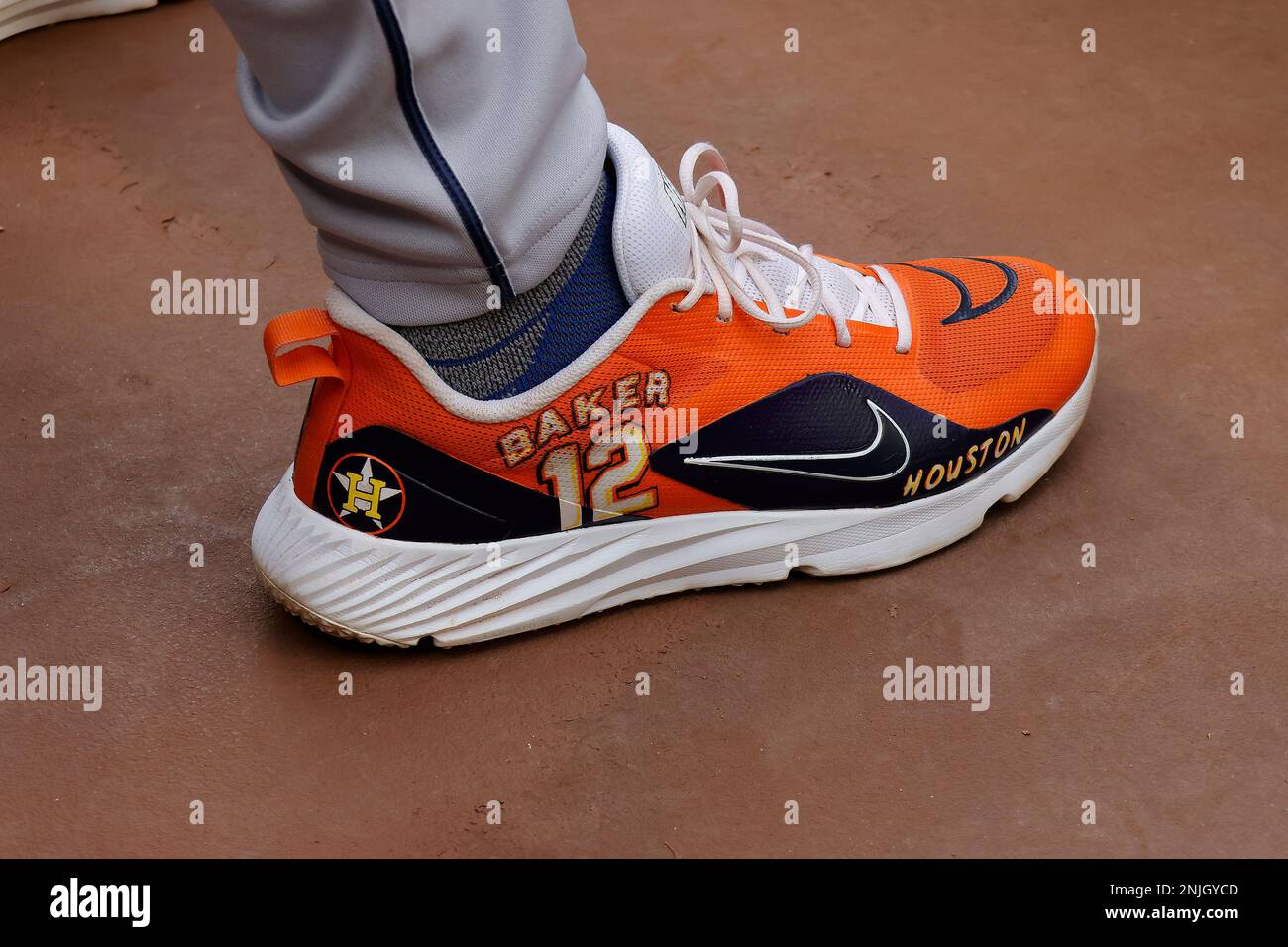 For Fans MLB Houston Astros Personalized Name Max Soul Sneakers - Banantees