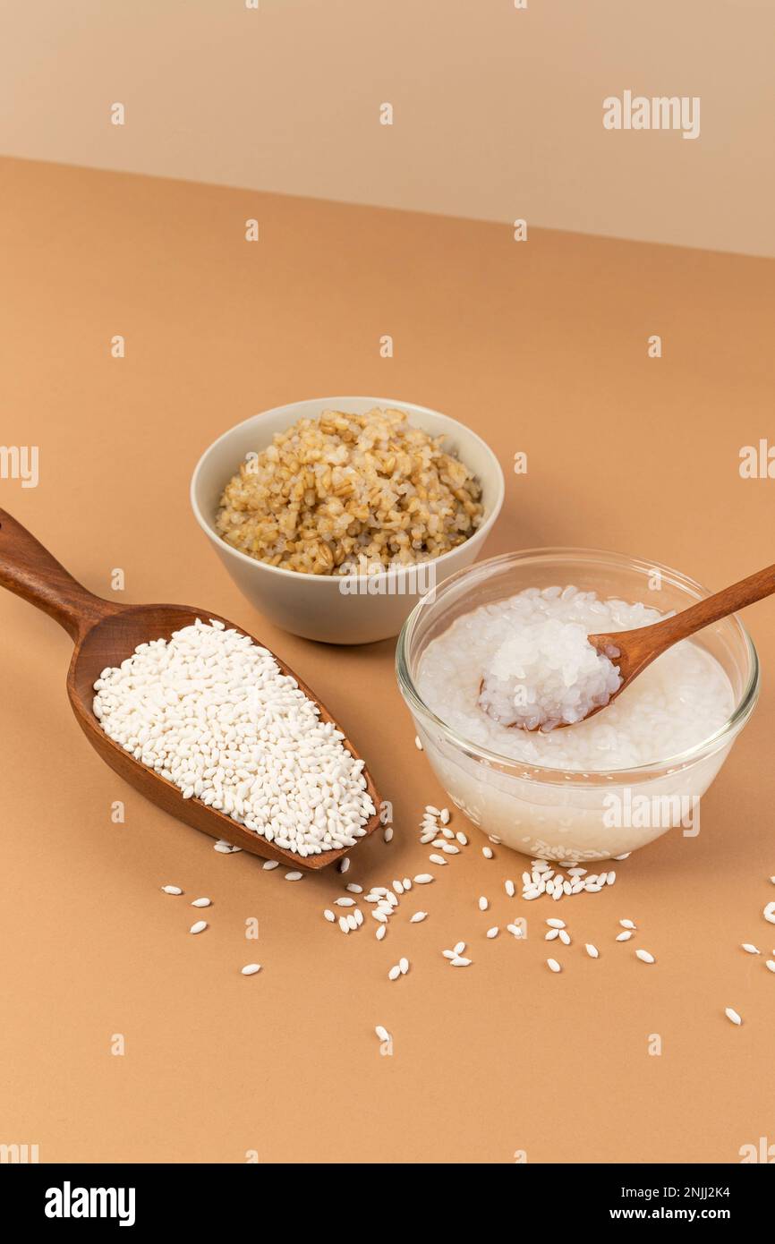 konjac rice and rice Stock Photo Alamy