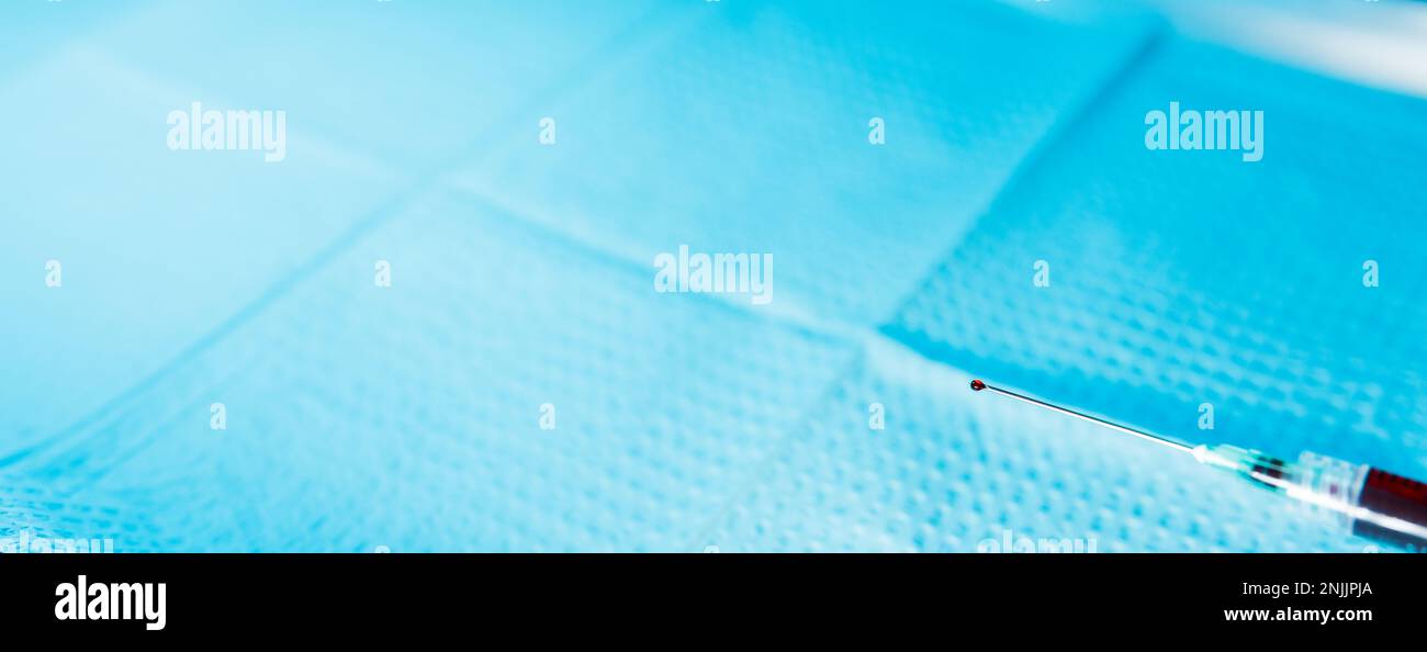 Hypodermic needle hires stock photography and images Alamy